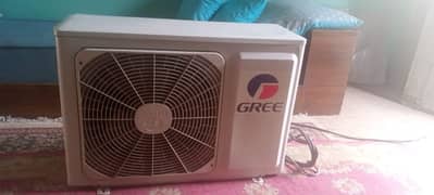 1.5 Ton gree air conditioner AC