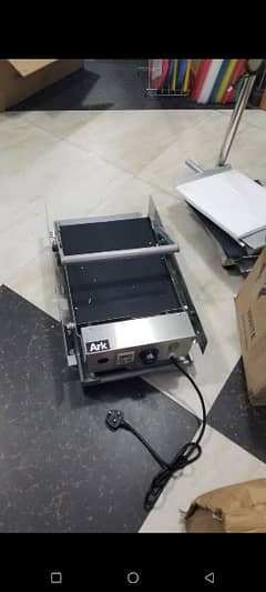 Bun Toaster New Availabl/Conveyor/pizza oven/stove/fryer/counter/grill