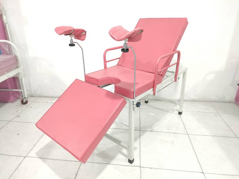 Manufacturer of Delivery table / Gynae Bed Complete Hospital Furniture 0