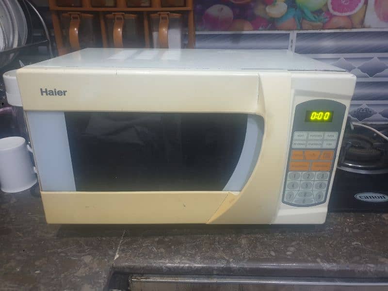 Haier 25 ltr medium size microwave oven available 0