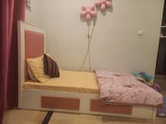 Bed for Baby Girls