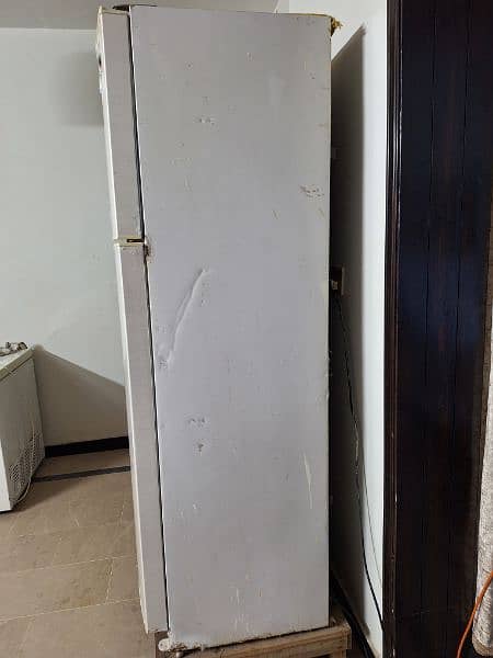 Electrolux Fridge Full Size (SER-9520) 1