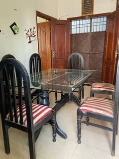 6 chairs dining Table