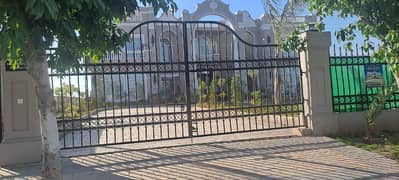10 Kanal Boundary wall with luxurious Lawn swiming pool and 2bed Farm House Plot For Sale in Gulberg Greens Islamabad Block A