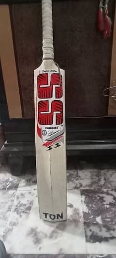 used only one or two times almost New hardball Bat of SS company