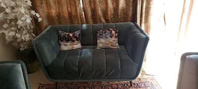 7 seater sofa without table, colour blue, condition New 7 month use