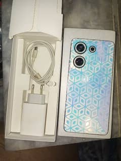Tecno Cammon 20 8/256 with box and charger