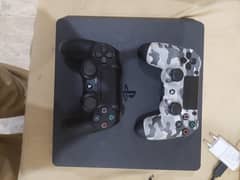 Ps4 slim 1TB hardrive with 2 controllers