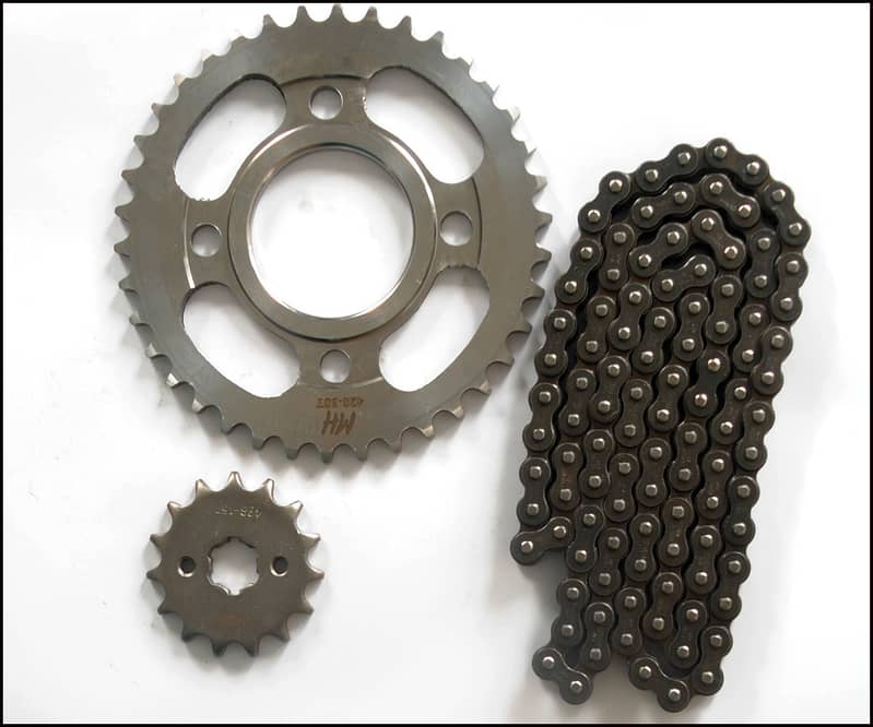 MH Chain & Spocket Kit For Pakistani Bikes(Honda,Suzuki,Yahma) 4