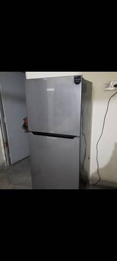 Almost brand new Refrigerator for Sale 0