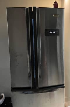 Kenwood double door fridge