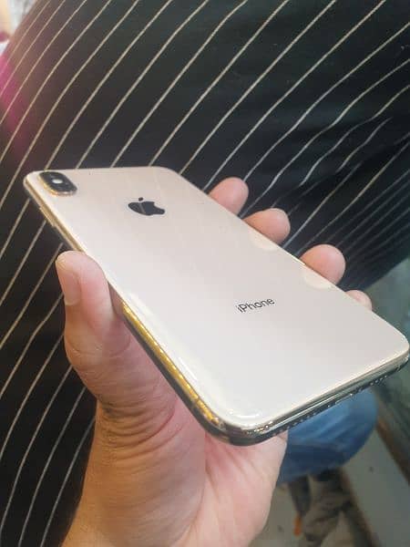 iphone Xs Max, 64gb, PTA aprvd, only call 03124500087 3