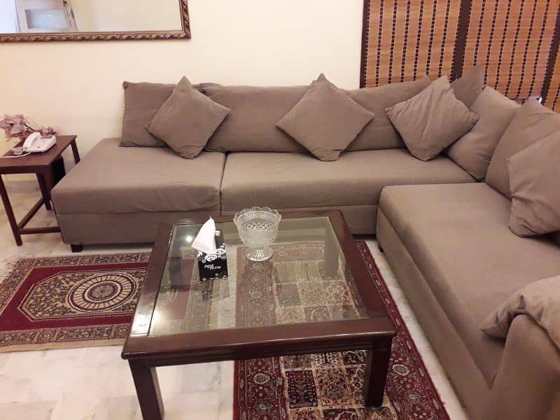 Sofa set (5 seater + Cushioned Table) 3
