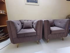 Elegant 4-Seat Sofa for Sale – Perfect Condition