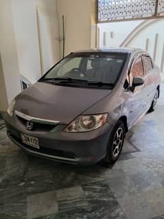 neat and clean well managed honda city for sale