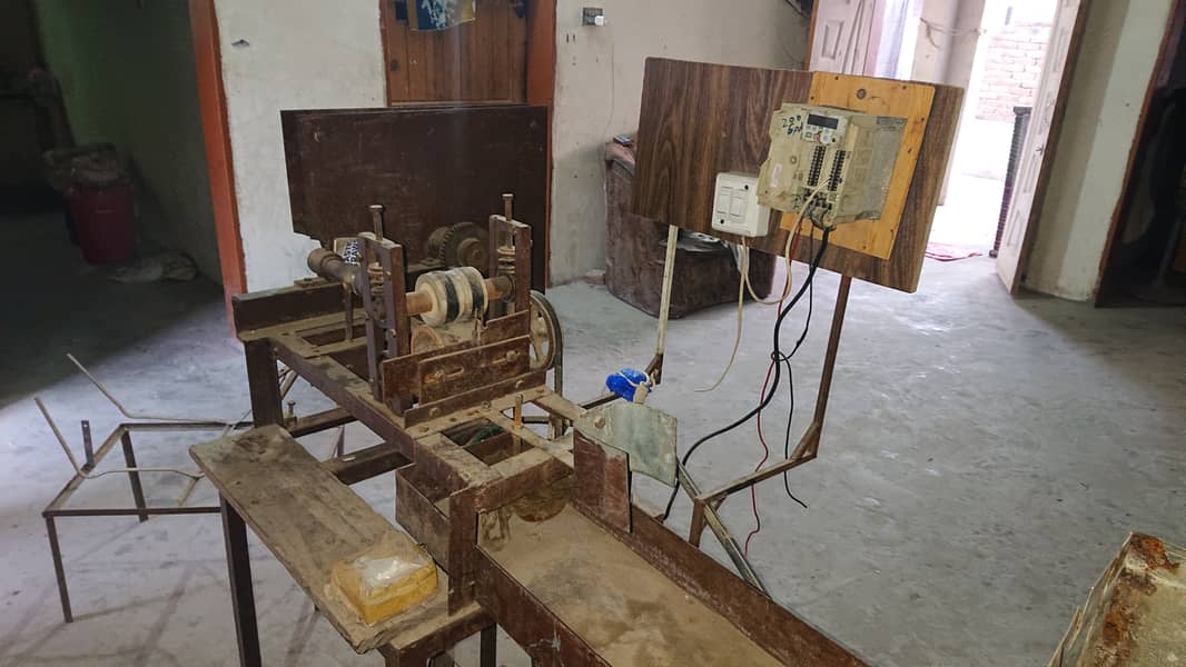 Bottle and juice straw making machine. Earn more than 2 lakh/month 4