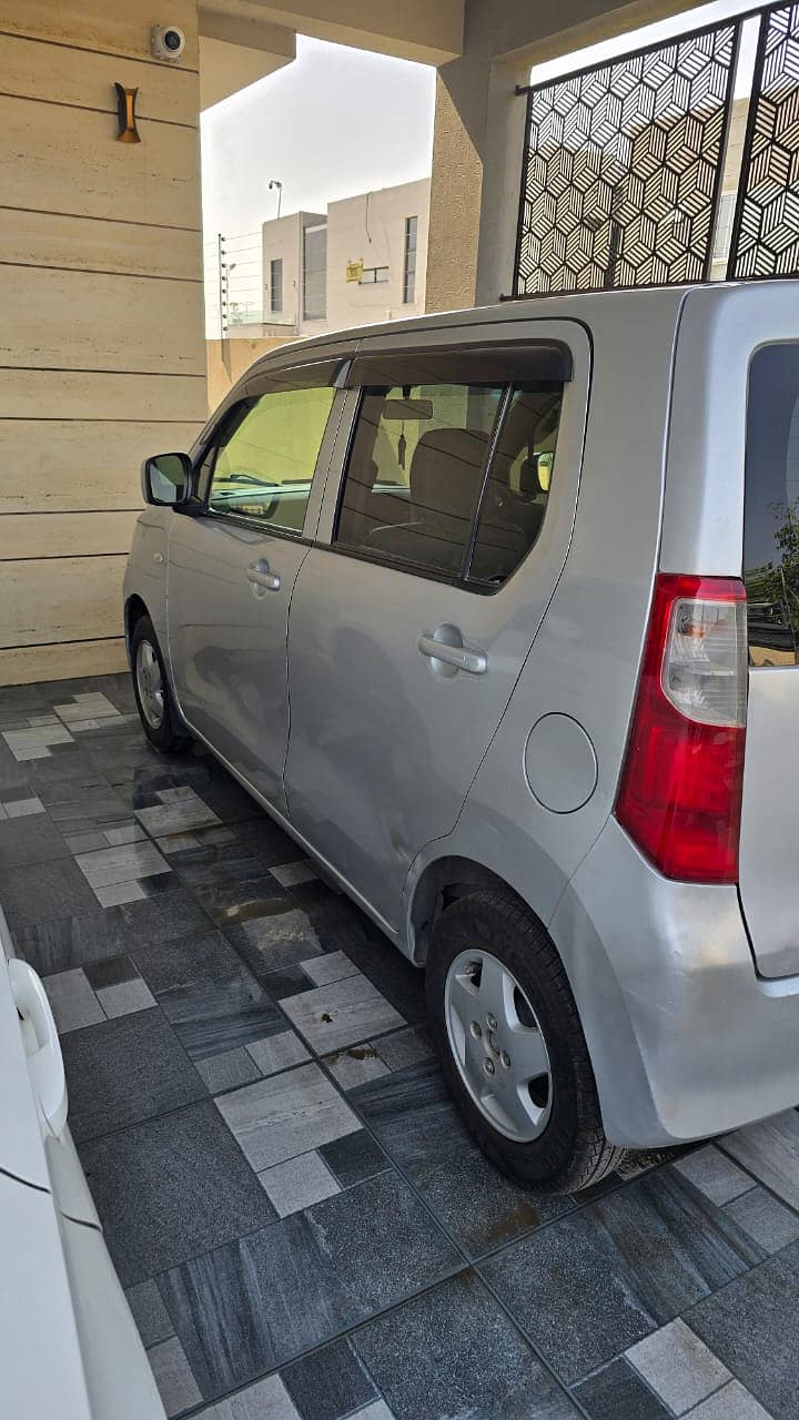 SUZUKI WAGON R 660CC IMPORTED WITH ALLOY RIMS Model 2016 2