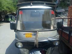 Rickshaw Tez Raftar
