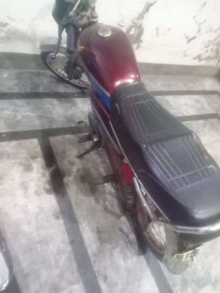 Road Prince 70 Bike For Urgent Sale 1