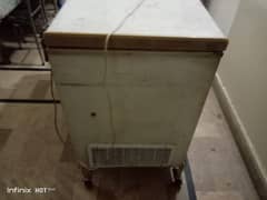 Waves freezer full size single door all ok full working chill cooling