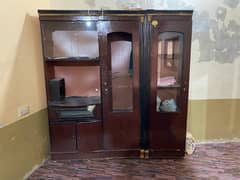 Dressing Table and Devider