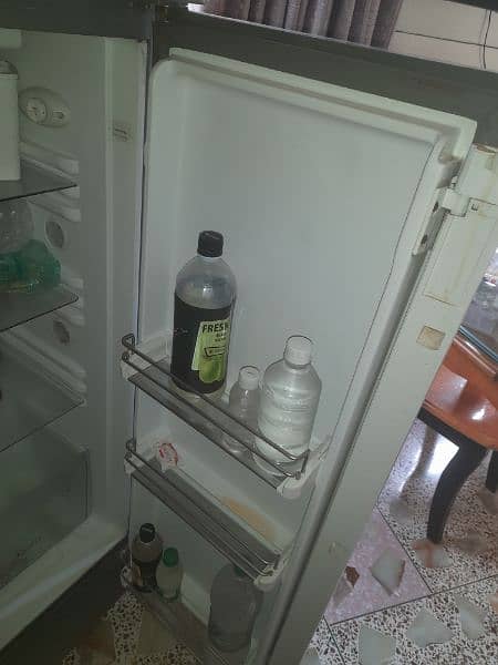Dawlance 4 door fridge 3