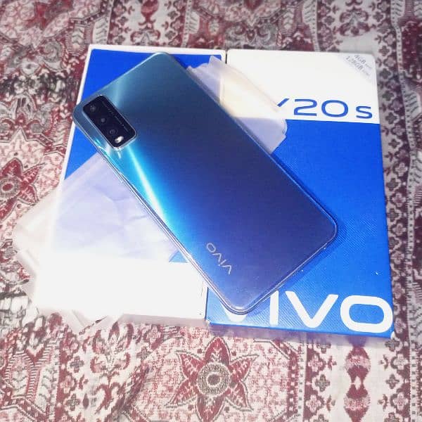 VIVO Y20S 4/128 8