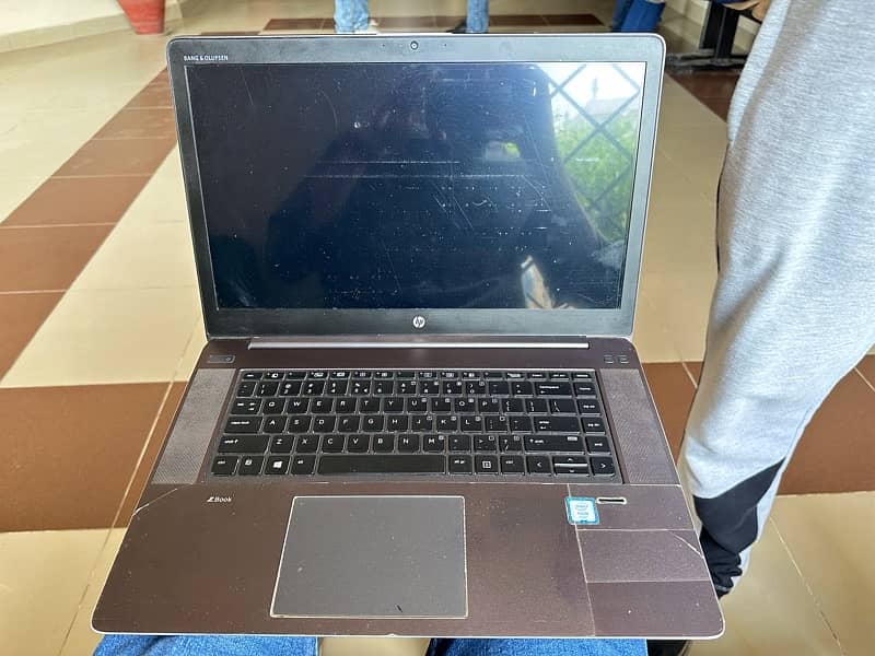 Hp zbook Studio 5