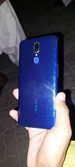 oppo f 11 condition 10/8 full box fast original charger j