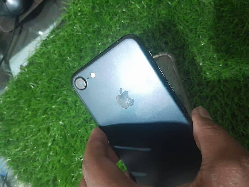 Iphone 7avaliable FOR SALE 10
