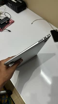 MacBook Air (13-inch, Mid 2013) 0