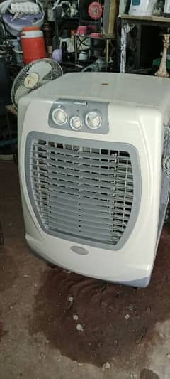 United room air cooler