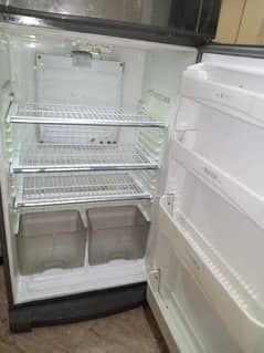 Dawlance full size fridge with genuine compressor 03267550946