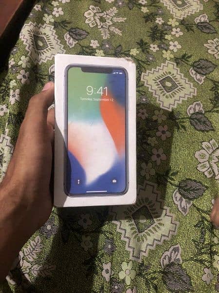 iPhone x 64GB Non PTA Urgent sale 03420987931 4