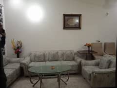 10 MARLA LOWER PORTION AVAILABLE FOR RENT IN GULBERG A1 BLOCK. BEST OPPORTUNITY FOR RESIDENCE.