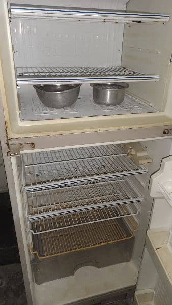 Dawlance fridge/Refrigerator for sale 0