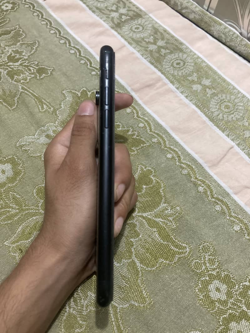 iphone xr non pta 1