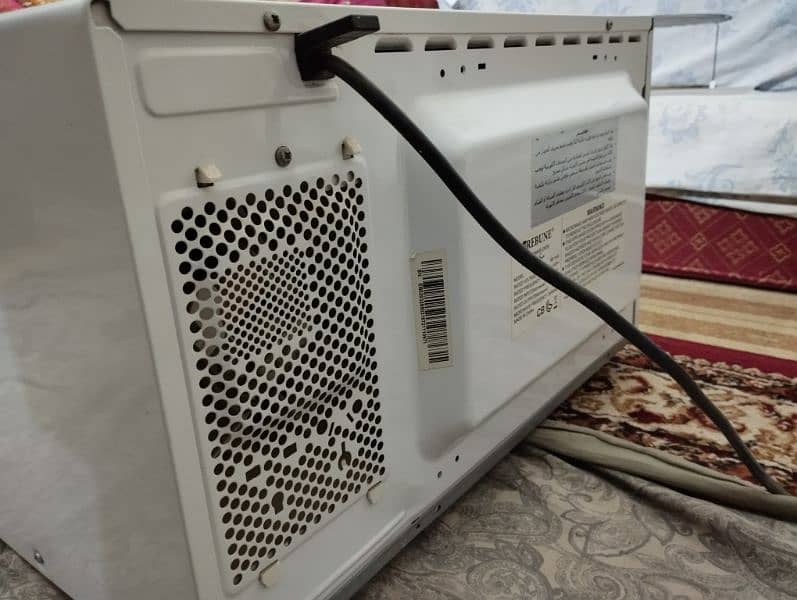 Rebune 30 liter Microwave oven RE-10-8 4