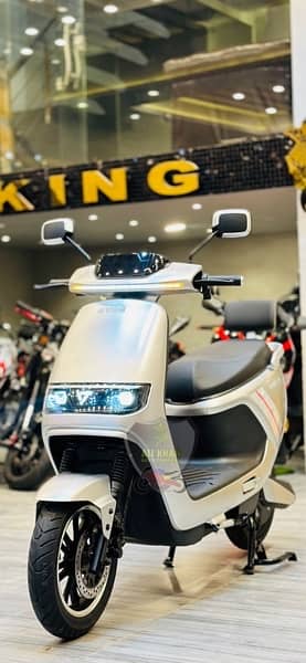 EVEE NISA GENZ C1 PRO AIR FLIPPER EZ BIKE SCOTY SCOOTY SCOOTER GIRLS