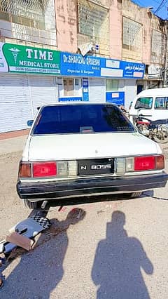 Nissan Sunny 1985