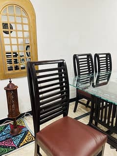 6 chair Dining table made of sheesham wood