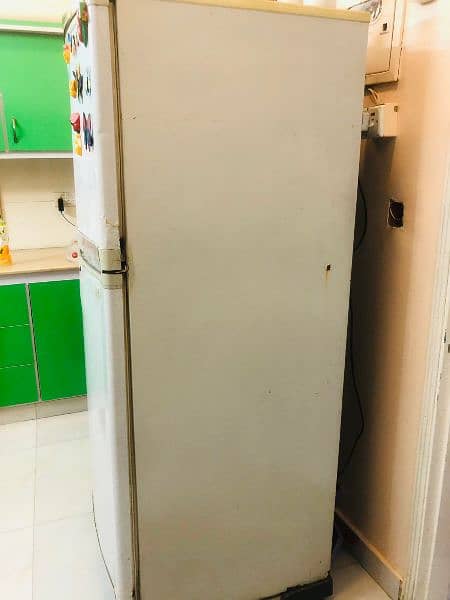 large refrigerator urgent sale 2