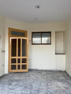 Double Storey 5 Marla House Available On Warsak Road For Rent