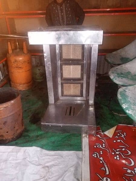 Shwarma Machine 3 burner used but in working condition 0