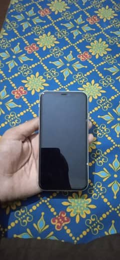 IPhone 11 for sale (non PTA) 64GB (Factory Unlocked)