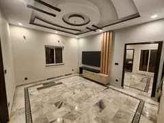 Brand New Type Tiled Flor House For Rent Facing Park Wide Rood Very Hot Loction