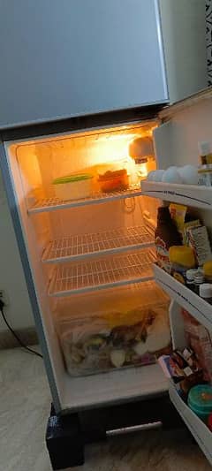 Haier refrigerator Full Chilled