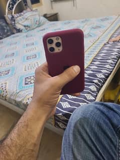 iphone xs 256 gb mint condition pta approved no any fault