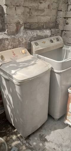 super Asia washer and dryer in good condition.