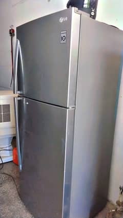 LG inverter fridge genuine condition 0